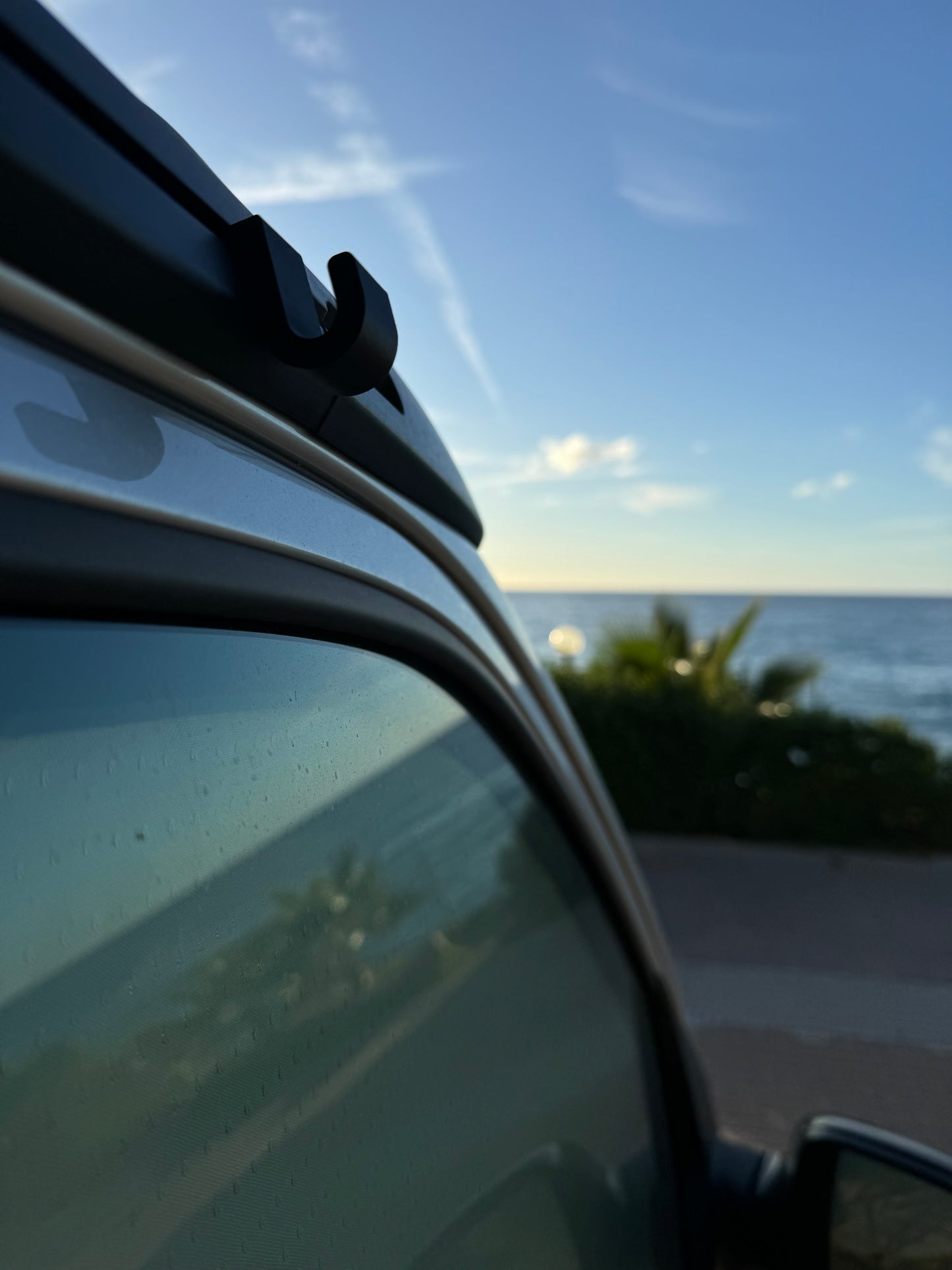 Cali-Gadgets Premium Hakenset für außen – Passend für VW T5 T6 T6.1 California Beach, Ocean & Coast – Must-Have Zubehör für Camper-Liebhaber