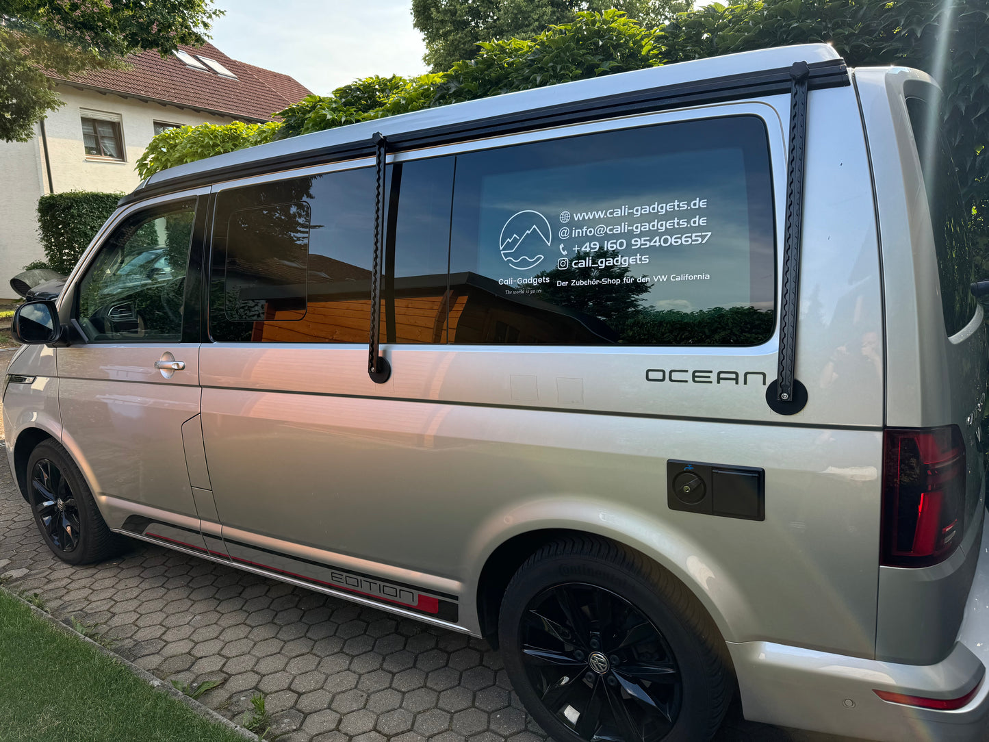 Cali-Gadgets Airline Schienen 2er Set für VW California T5 T6 T6.1 – Abschließbare Befestigungslösung für Ocean, Beach & Coast Modelle – Schnell & Einfach Montage