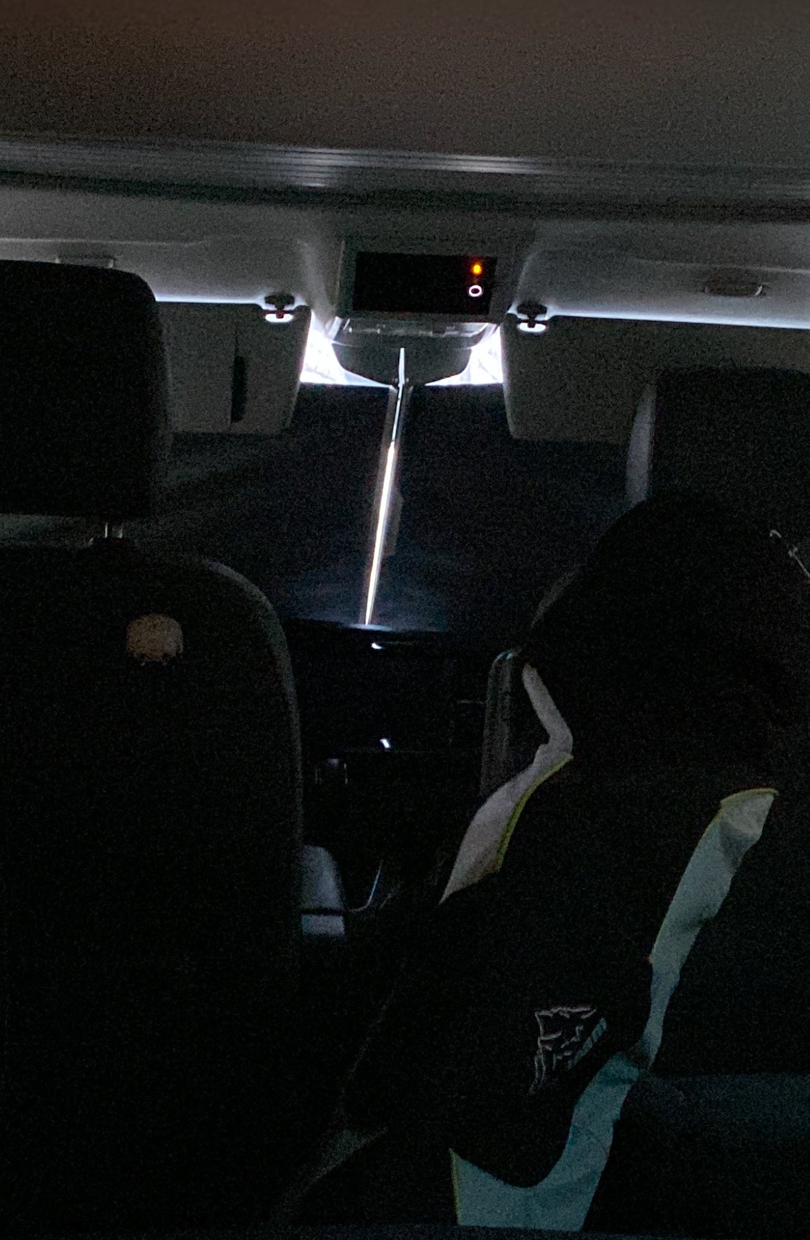 Cali-Gadgets VW T6.1 California Bulli LED-Dimmer-Folie – Selbstklebende Lichtschutz-Abdeckung, 100 % & 50-80 % Verdunkelung, 4 Blätter