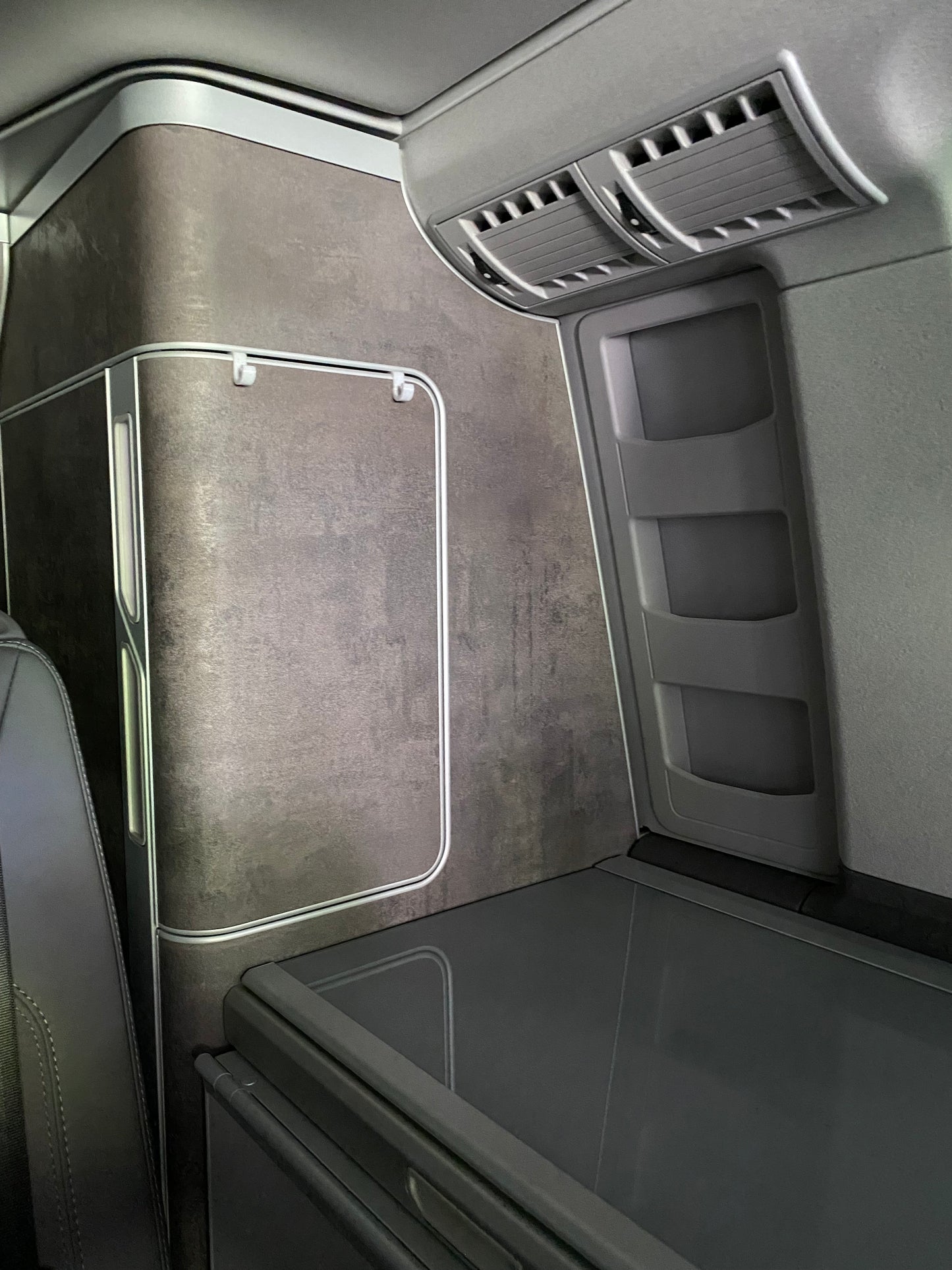 Cali-Gadgets Premium Hakenset für innen – Passend für VW T5 T6 T6.1 California Beach, Ocean & Coast – Must-Have Zubehör für Camper-Liebhaber