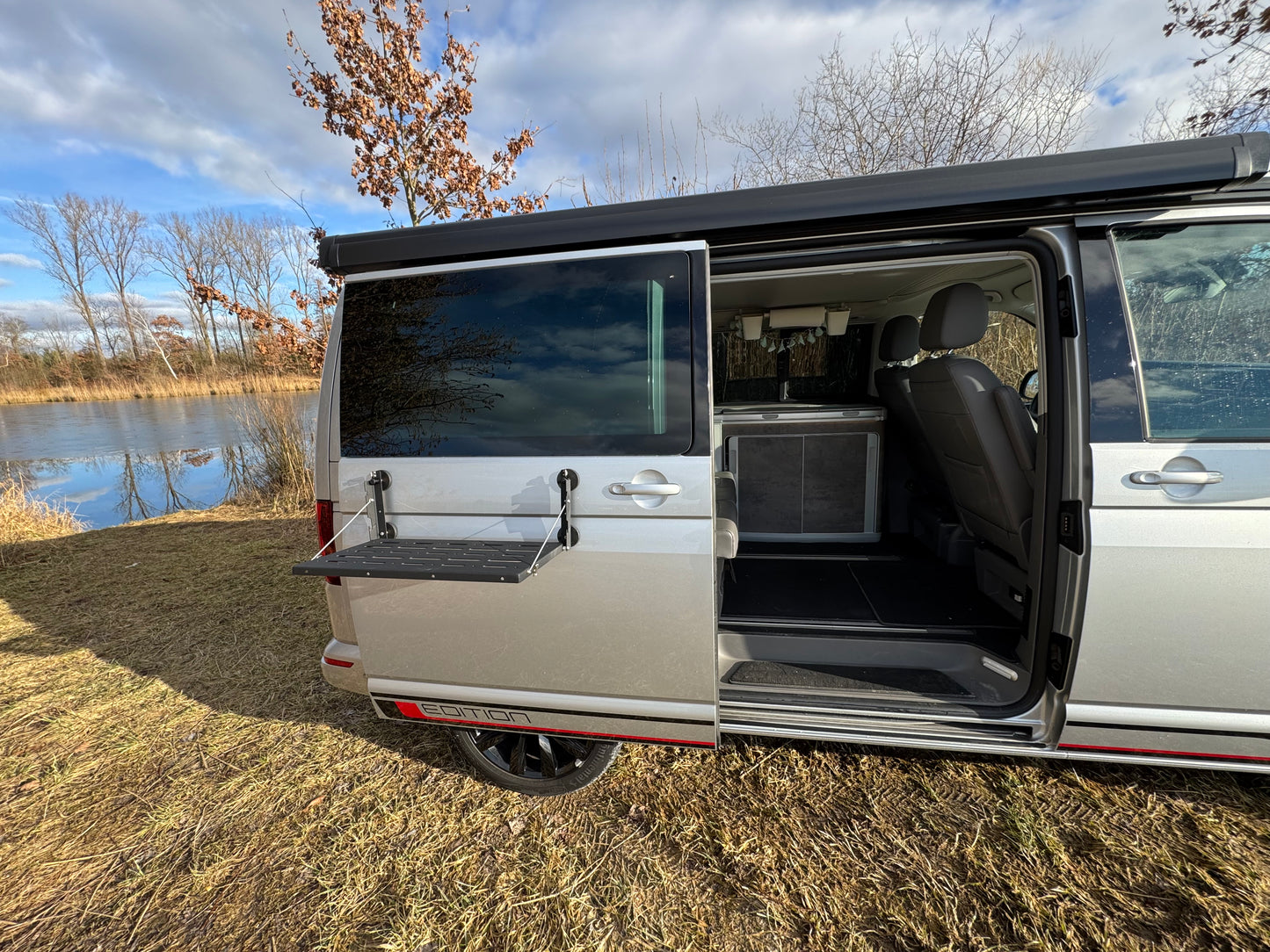 Cali-Gadgets Camping Magnettisch – Die flexible & stabile Ablage für deinen Camper